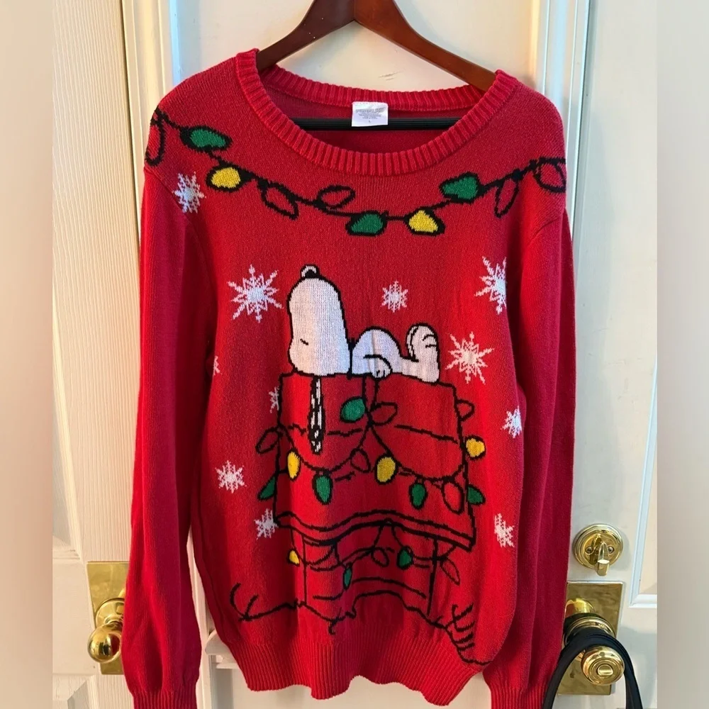 Peanuts Snoopy Christmas Sweater